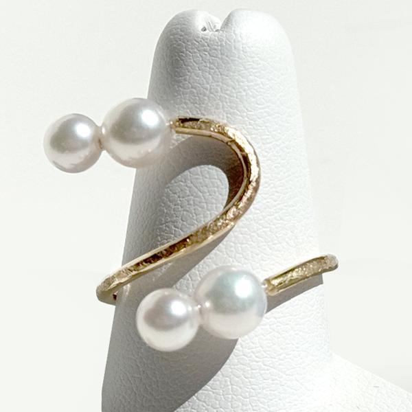 14k Gold Akoy Pearl Ring | MONOLISA Fine Jewelry Handmade by California Artist Lisa Ramos | MONOLISA Jewelry Made in California 