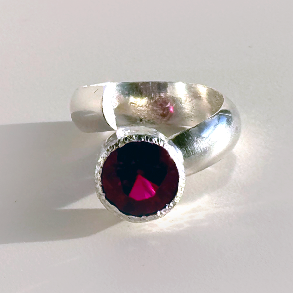 Argentium® Silver 3.5 Carat Lab Grown Ruby Gemstone Textured Ring | MONOLISA Jewelry by Artist Lisa Ramos