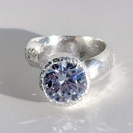 Argentium® Silver 3.5 Carat Simulated Diamond Textured Gemstone Ring | MONOLISA Jewelry by Artist Lisa Ramos