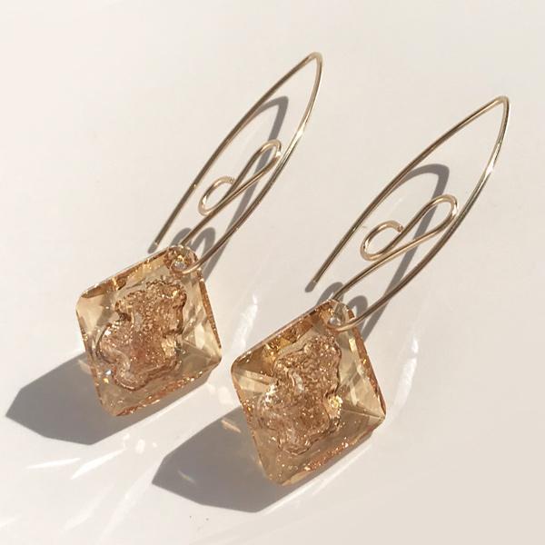 Lavish Goddess Bent Hoop 14k Gold Earrings - Golden Crystals