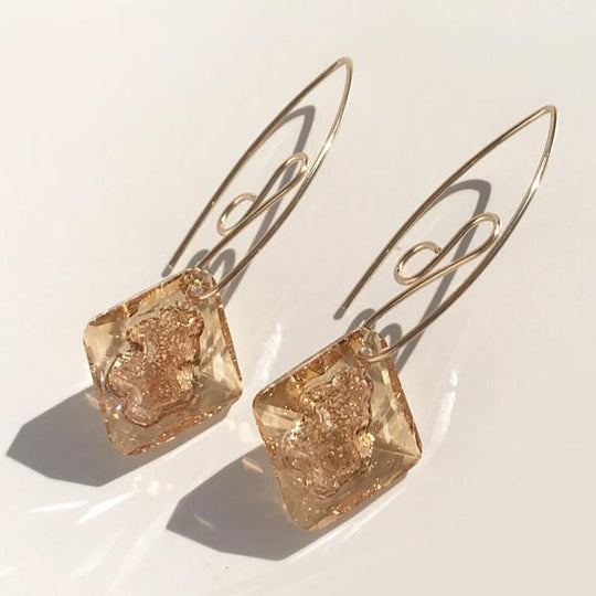 Lavish Goddess Bent Hoop 14k Gold Earrings - Golden Crystals