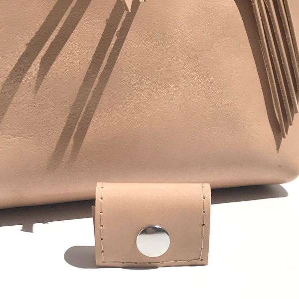 Strap Holder for Country Leather Tote Bag 75 – 3 crystals